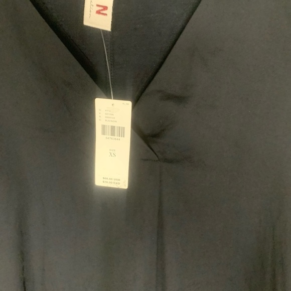 Size XS Anthropologie WOMEN Oversized relaxed pullover Dolan Black V-Neck Blouse - Picture 6 of 7